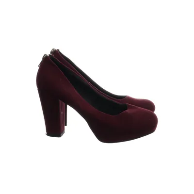 Pumps (Red) from Attitude