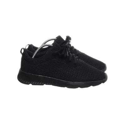 Trainers (Black) from Vty