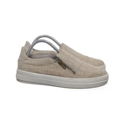Slip-ons (Beige) från K.Cobler