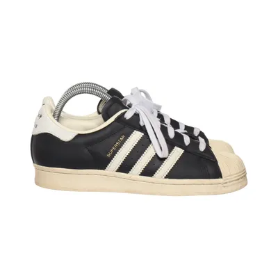 Sneakers (Superstar) fra Adidas