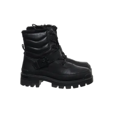 Laced boots (Black) from Aldo