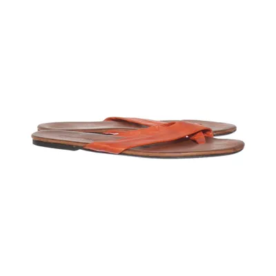 Flip-flops (Orange, Brown) from Reflections