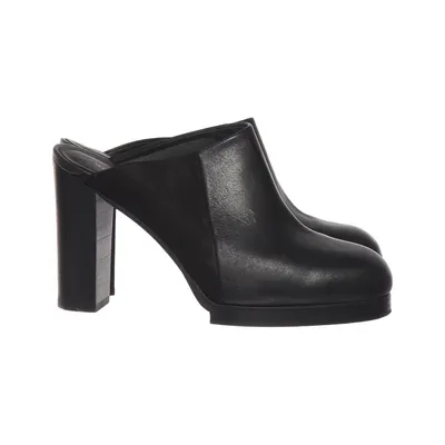 Mules (Noir) de WHYRED Cuir