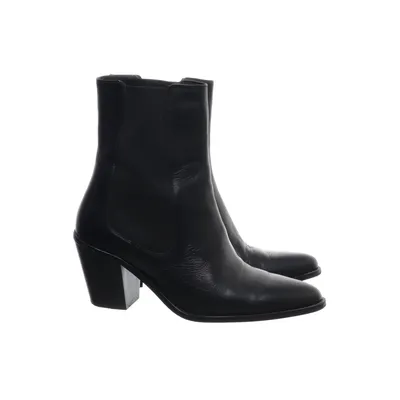 Heeled boots (Black) from Zara
