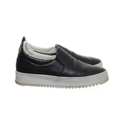 Chaussures d'été en toile (Noir, Blanc) de Difficult by P. Cuir
