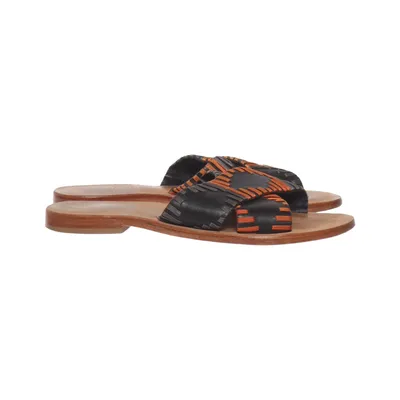 Mules (Noir, Orange, Gris) de Kelsi Dagger