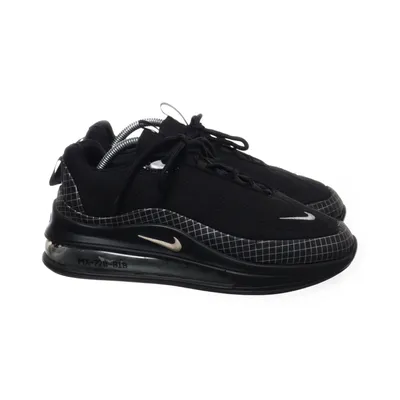 Trainers (MX-720-818) from Nike Air Max