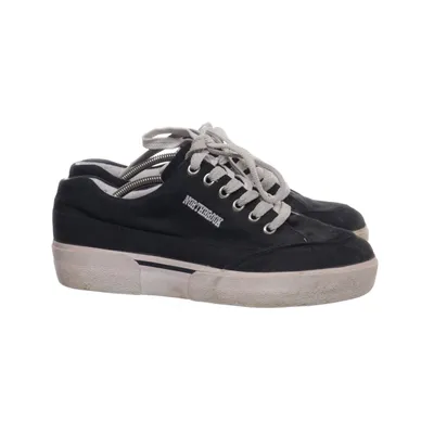 Canvas shoes (Black) from Northbrook