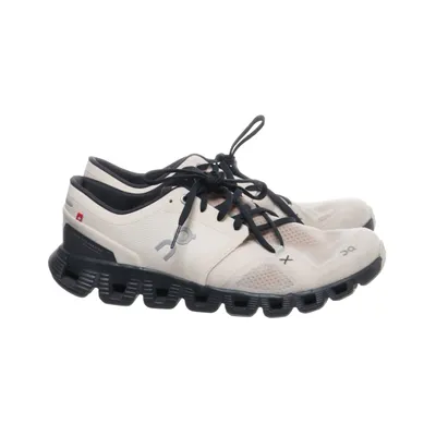 Trainers (Beige) from On Running
