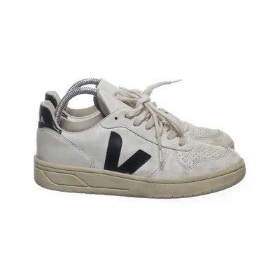 Baskets (Blanc, Noir) de Veja Cuir
