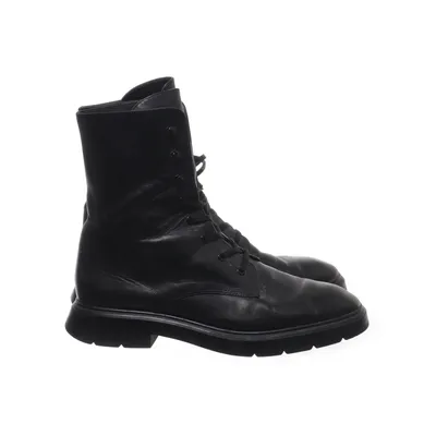 Kängor (KENZEE) från Stuart Weitzman