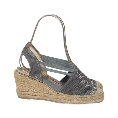 Wedges (Gray, Beige) from Vidorreta Leather