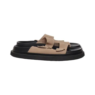 Slip-ins (Beige, Black) from Alohas