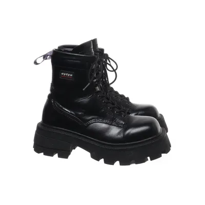 Kängor (Svart) från Eytys Skinn