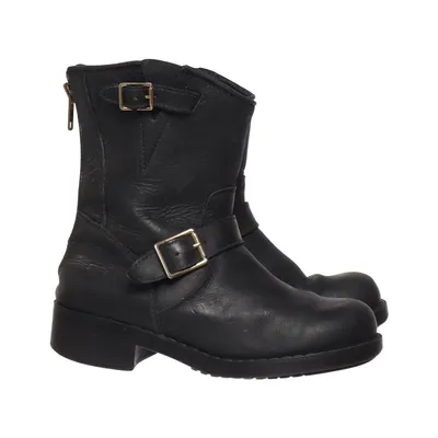 Boots (Black) from Johnny Bulls