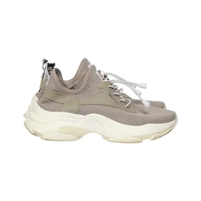Sneakers (Beige, White) from Steve Madden