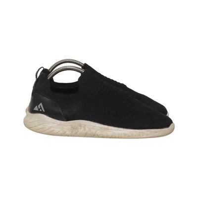 Slip-ons (Black) from Engelsons
