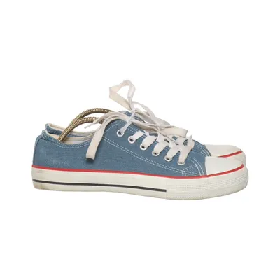 Canvas shoes (Blue, White, Red) from Victory