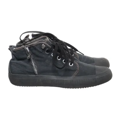 Canvas shoes (Blue, Black) from Acne Jeans x Tretorn
