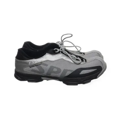 Bicycle shoes (Gray, Black) from Shimano