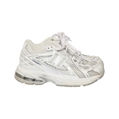 Sneakers (White) from New Balance