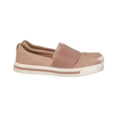Slip-ons (Unstructured) from Unstructured by Clarks
