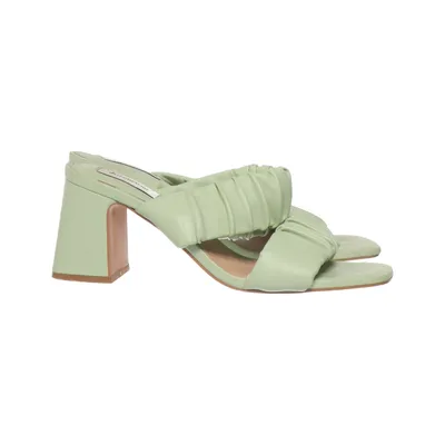 Mules (Grön) från Stradivarius