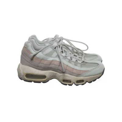 Sneakers (307960-018) från Nike Air Max