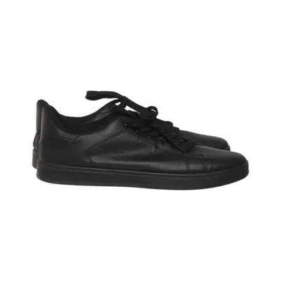 Sneakers (Black) from Extreme