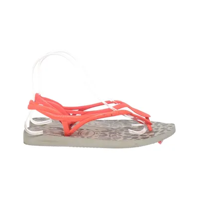 Flip-flops (Gray, Black, Pink) from Havaianas