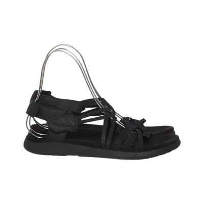 Sandals (Black) from Clou