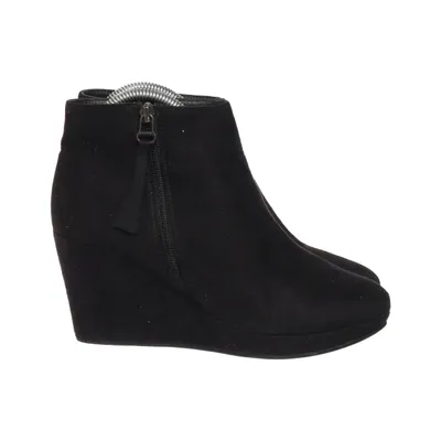 Wedges (Black) from Hot Spot