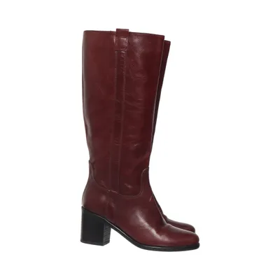 Boots (Red) from Carolina