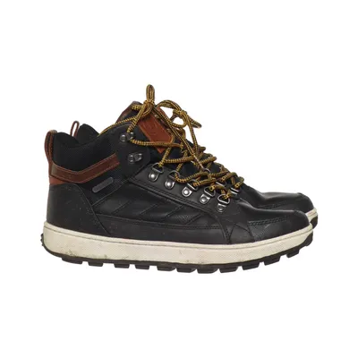 Laced boots (Black, Brown) from Linear of Sweden