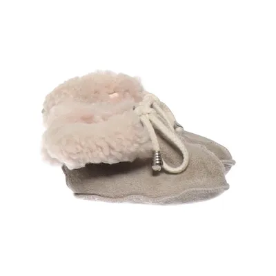 Baby Sockenschuhe (Beige) von Petit Nord Wildleder