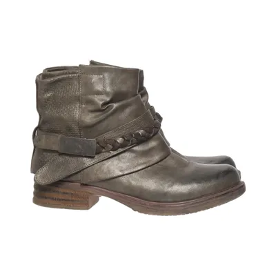 Boots (Grå)