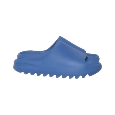 Slip-ins (Yeezy Slide) från Adidas x Yeezy