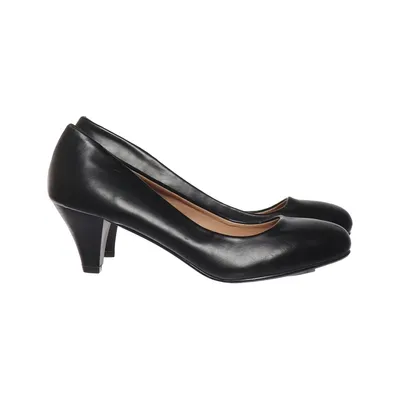 Pumps (Black) from Annie G.