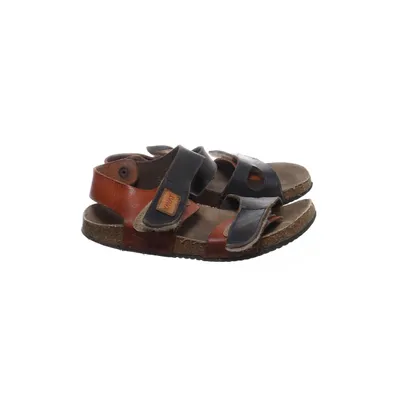 Sandals (Brown, Black) from Kavat