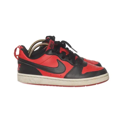 Baskets (Rouge, Noir) de Nike
