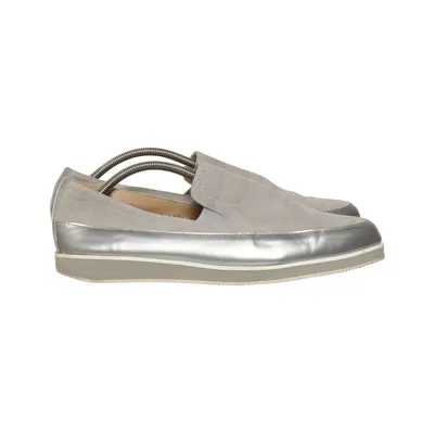 Slip-ons (Grå) fra Gadea