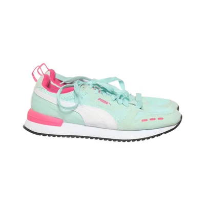 Baskets (R78) de Puma