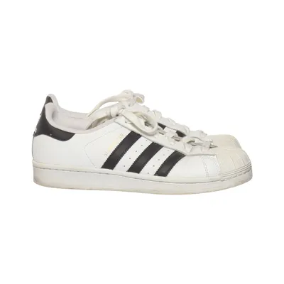 Sneakers (Superstar) fra Adidas
