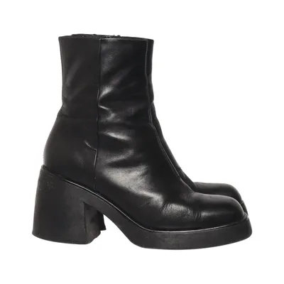 Heeled boots (Black) from Vagabond Leather