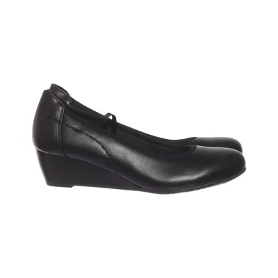 Wedges (BRESLAU) from Easy Street Leather