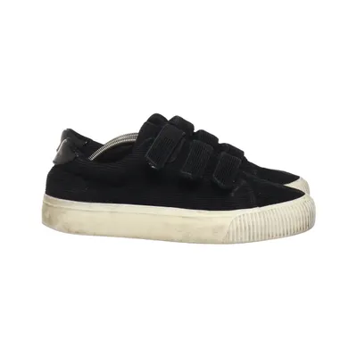 Sneakers (Black, White) from Kavat Leather