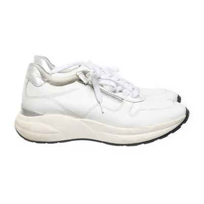 Sneakers (White) from Pace