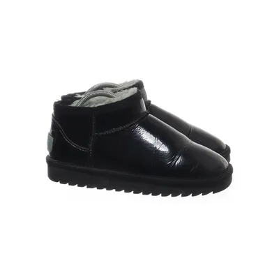 Ankle boots (Black) from Colors of California