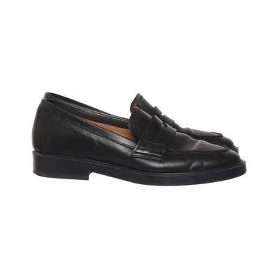 Loafers (Svart) från Flattered