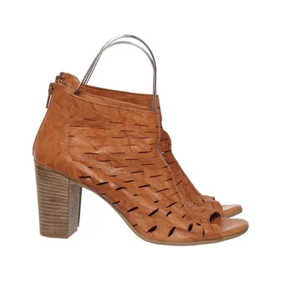 High heel sandals (Brown) from By Burin Leather